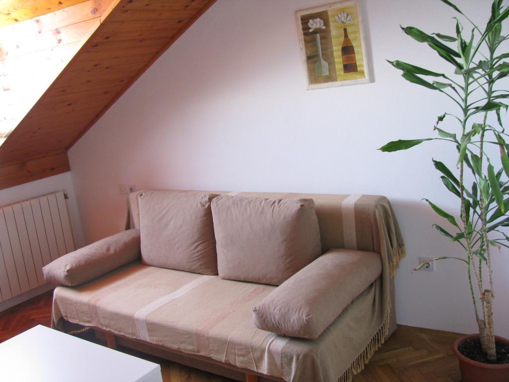Apartment Marietta ตรีบูนย์ ห้อง รูปภาพ